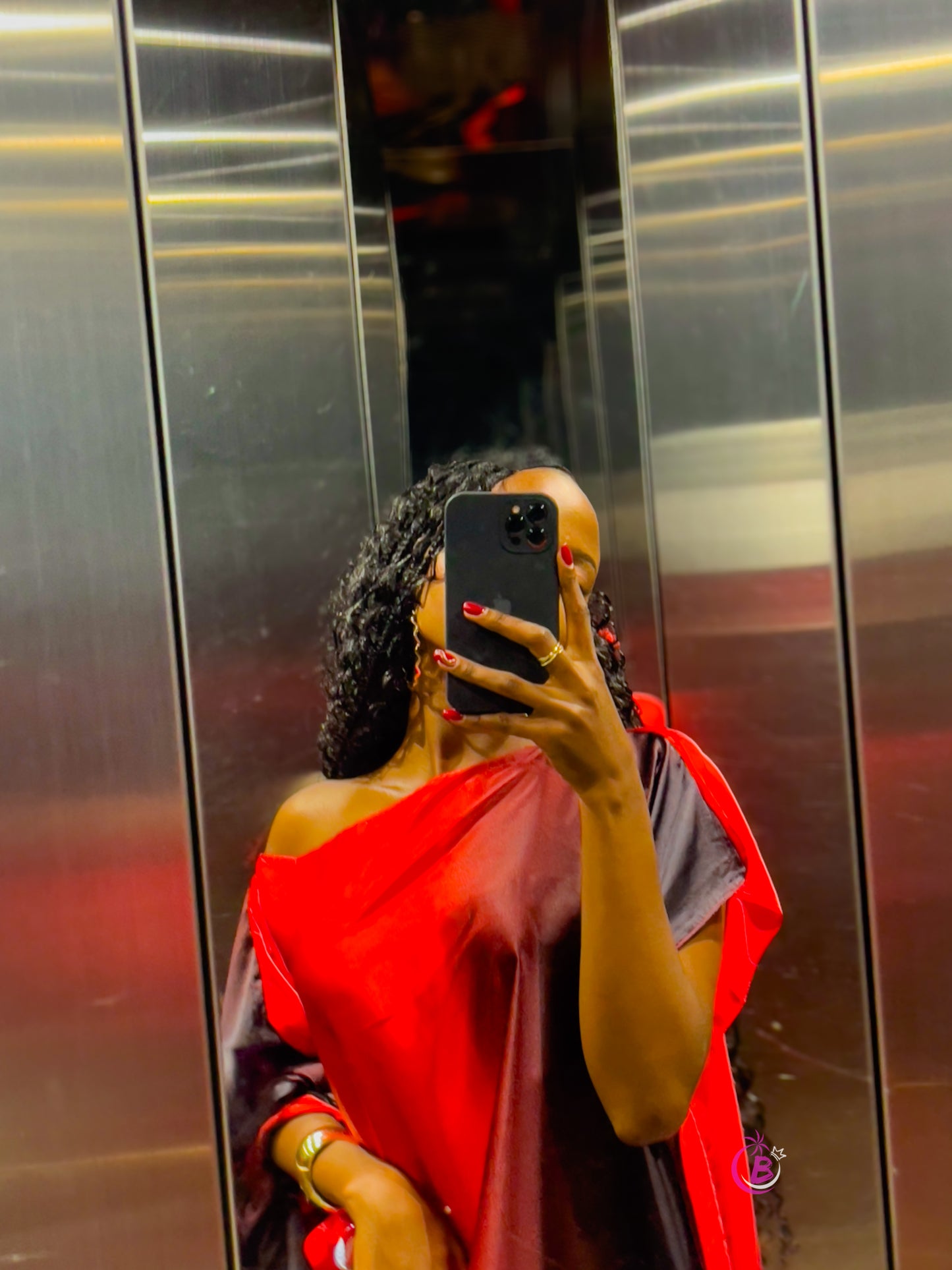 Red & Black Monochrome Silk Dera