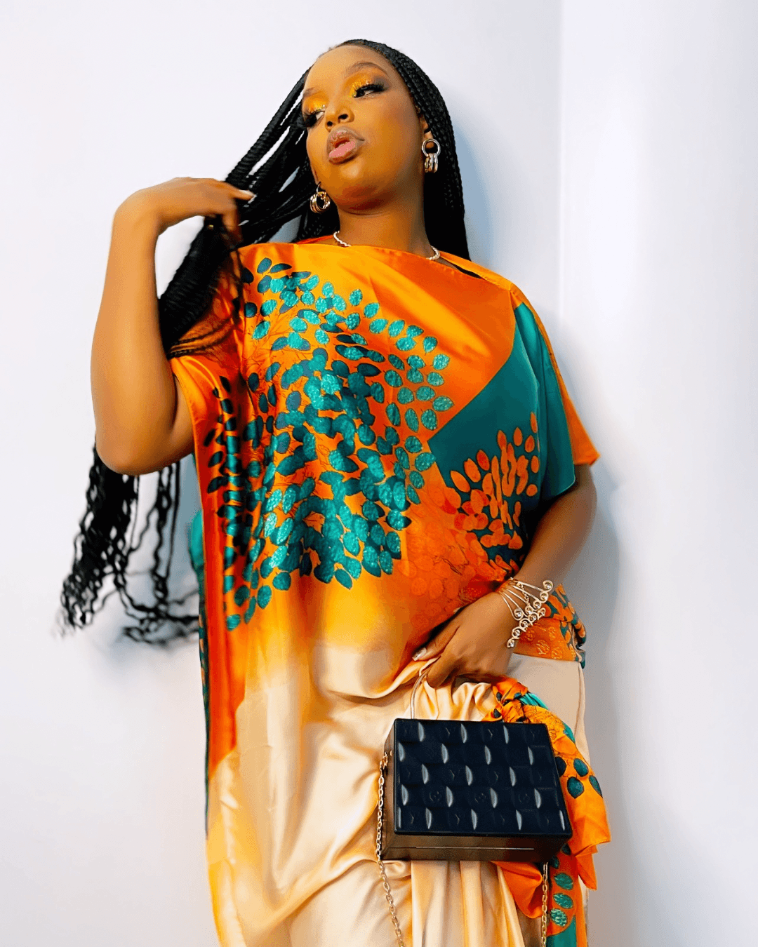Fancy Polka Silk Dera