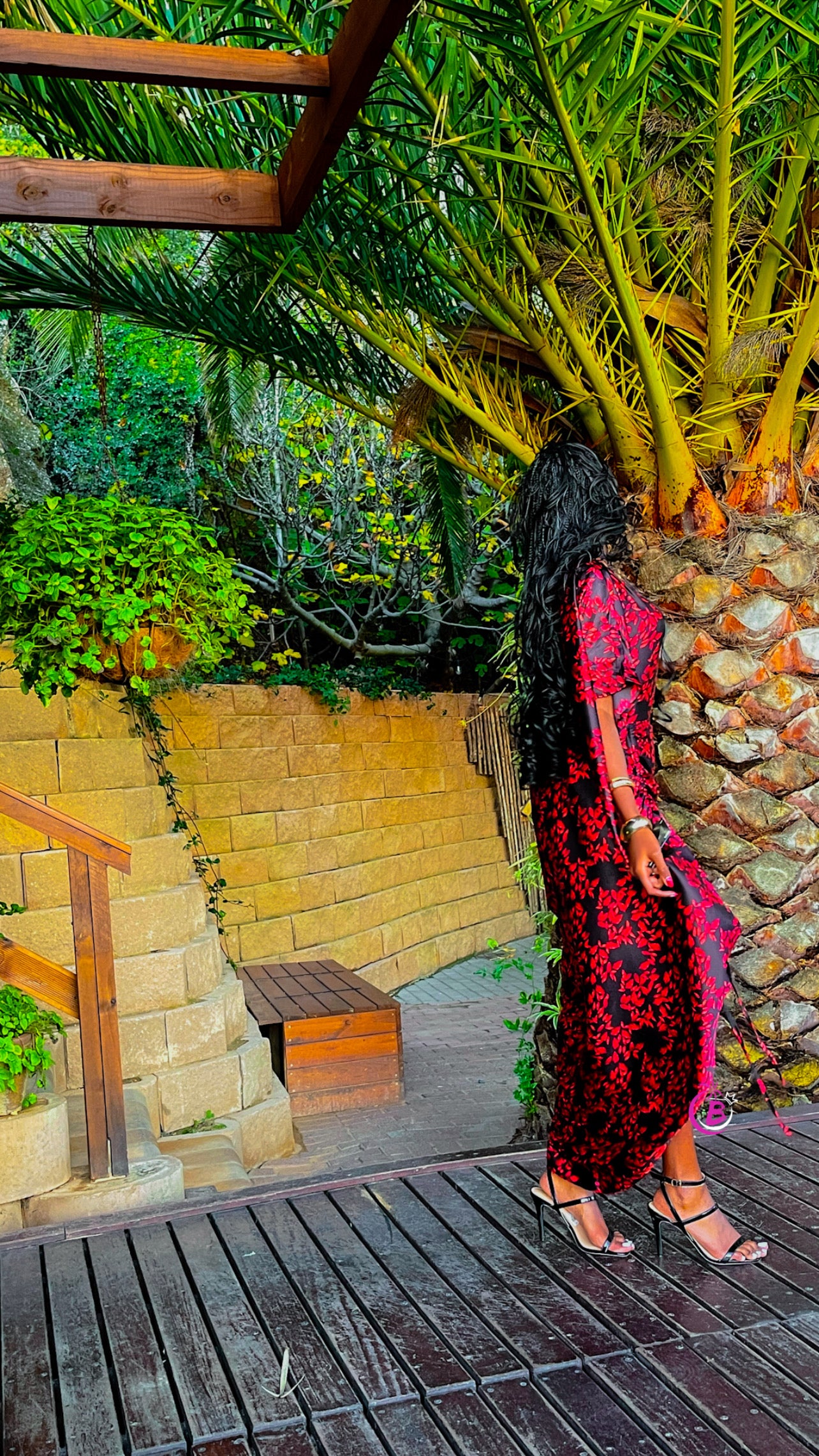 Red Flowers Silk Slit Kaftan