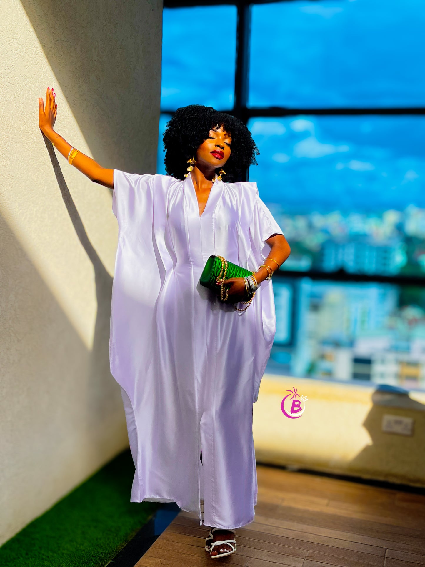White Aurora Silk BouBou